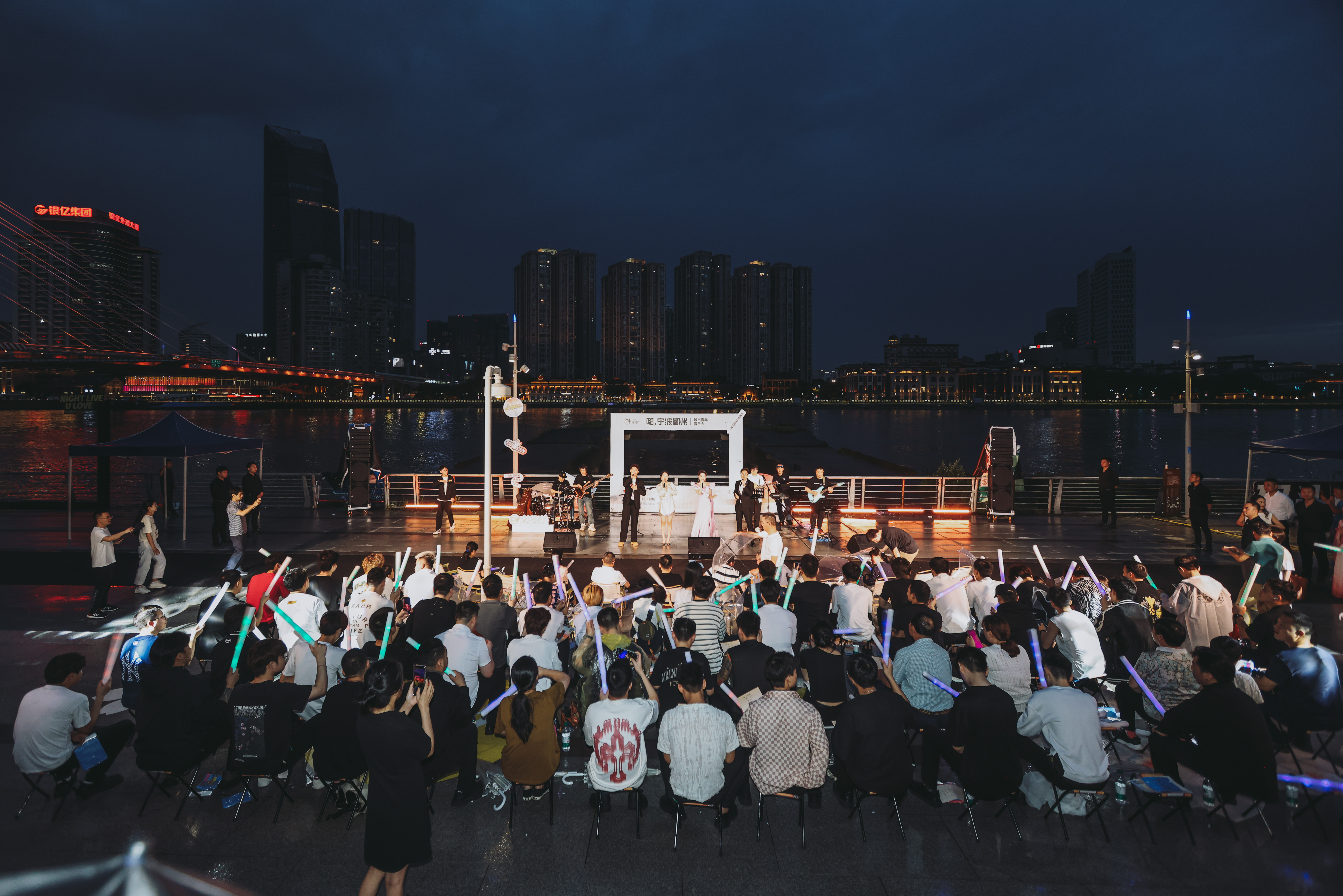 IPN 渔轮厂夜市灯光效果（图片可能经过后期处理，以实际为准）